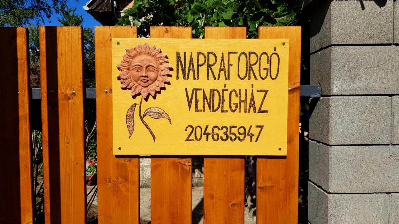 Napraforgo Vendeghaz Villa Gárdony Dış mekan fotoğraf